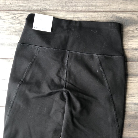 High Rise Leggings - Picture 4 of 7